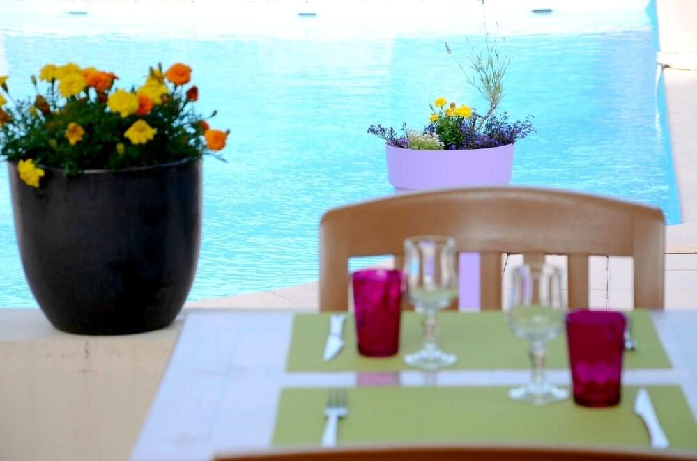 Logis Hotel Restaurant L'Escapade Lamastre Eksteriør bilde